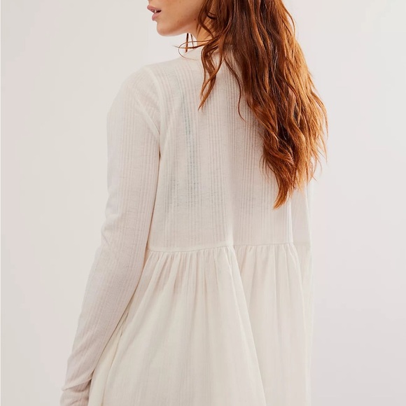Free People Pretty Please Tunic Top - Picture 4 of 13